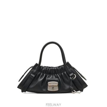 Marc Jacobs 26FW ��ũ�����߽� ��Ʈ�� 2F5HCR014H01001 Black26FW ��ũ�����߽� ��Ʈ�� 2F5HCR014H01001 Black