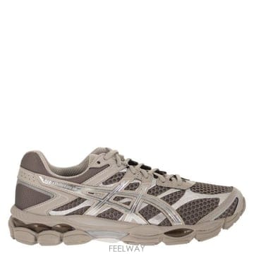 asics 26FW �ƽĽ� ����Ŀ�� 1203A733 BROWN26FW �ƽĽ� ����Ŀ�� 1203A733 BROWN