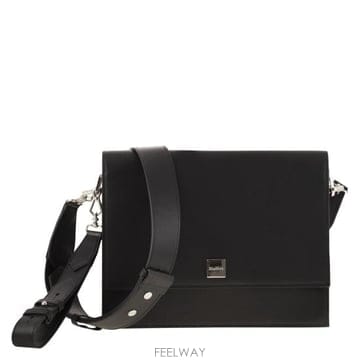 Max Mara 25FW �������� ũ�ν��� 2524516013600 BLACK25FW �������� ũ�ν��� 2524516013600 BLACK