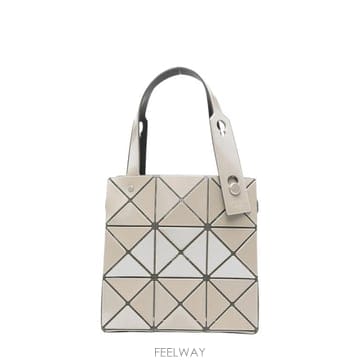 Issey Miyake 26FW �ٿ��ٿ� ĳ�� ��Ʈ�� BB68AG610 05 GREY26FW �ٿ��ٿ� ĳ�� ��Ʈ�� BB68AG610 05 GREY