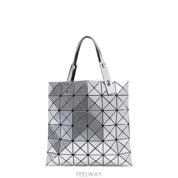 Issey Miyake 26FW �ٿ��ٿ� ��Ʈ�� BB68AG053 91 SILVER26FW �ٿ��ٿ� ��Ʈ�� BB68AG053 91 SILVER