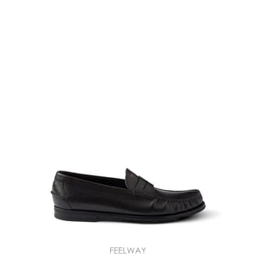 PRADA 26FW ����� �귯���� ���� ���� �귯���� ���� ���� 2DB239FX0002HII F0Y7126FW ����� �귯���� ���� ���� �귯���� ���� ���� 2DB2