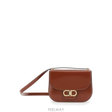 Ferragamo 26FW ����䷹ ��󰡸� ũ�ν��� 2198670789540 Brown26FW ����䷹ ��󰡸� ũ�ν��� 2198670789540 Brown