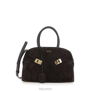 Ferragamo 26FW ����䷹ ��󰡸� ��Ʈ�� 2156080792065 Brown26FW ����䷹ ��󰡸� ��Ʈ�� 2156080792065 Brown