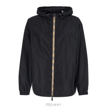 Burberry 26FW ������ ���� 8124327A1189 Black26FW ������ ���� 8124327A1189 Black