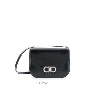 Ferragamo 26FW ����䷹ ��󰡸� ũ�ν��� 2198670795224 Black26FW ����䷹ ��󰡸� ũ�ν��� 2198670795224 Black