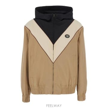 Valentino 26SS �߷�Ƽ�� ����ٴ� ���� 8V3CIQ12CKVC0U Beige26SS �߷�Ƽ�� ����ٴ� ���� 8V3CIQ12CKVC0U Beige