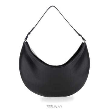 Jacquemus 26SS ��ũ���� ���߷� ����� BAW00437AC18A08990 Black26SS ��ũ���� ���߷� ����� BAW00437AC18A08990 Black