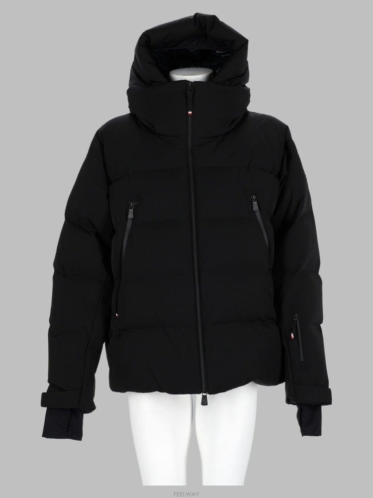 Moncler 26 F/W ��Ŭ���� BLAZERS L20971A00027_597S5 B004250651026 F/W ��Ŭ���� BLAZERS L20971A00027_597S5 B0042506510