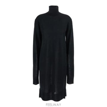 Toteme 25FW ���� �̵� ���ǽ� 254WRD0263YA0087001 Black25FW ���� �̵� ���ǽ� 254WRD0263YA0087001 Black
