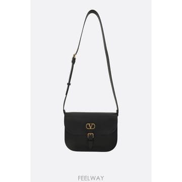 Valentino 26SS �߷�Ƽ�� ����ٴ� ũ�ν��� 8Y2B0S78RBN0NO Black26SS �߷�Ƽ�� ����ٴ� ũ�ν��� 8Y2B0S78RBN0NO Black