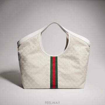 GUCCI 26FW ���� ��Ʈ�� 853971FAF9O9554 White26FW ���� ��Ʈ�� 853971FAF9O9554 White