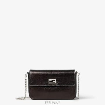 FENDI 26FW ��� ũ�ν��� 8M0600B14MF0QA1 Black26FW ��� ũ�ν��� 8M0600B14MF0QA1 Black