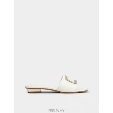 Roger Vivier 26SS ������� �� ������ RVW8164492091TC019 White26SS ������� �� ������ RVW8164492091TC019 White