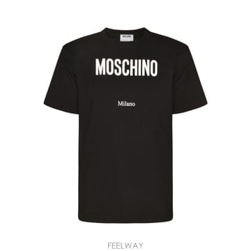 Moschino 25FW ��Ű�� ���� Ƽ���� A07135241 155525FW ��Ű�� ���� Ƽ���� A07135241 1555