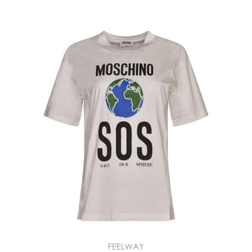 Moschino 25FW ��Ű�� ���� Ƽ���� J07135441 100125FW ��Ű�� ���� Ƽ���� J07135441 1001