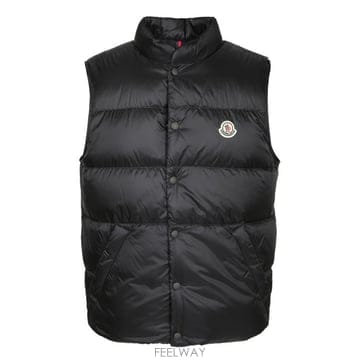 Moncler 27FW ��Ŭ���� Ƣũ���� ���� �ٿ� �е� ����Ʈ Ƣũ���� ���� �ٿ� �е� ����Ʈ L20911A000 2827FW ��Ŭ���� Ƣũ���� ���� �ٿ� �е� ����Ʈ Ƣũ���� 