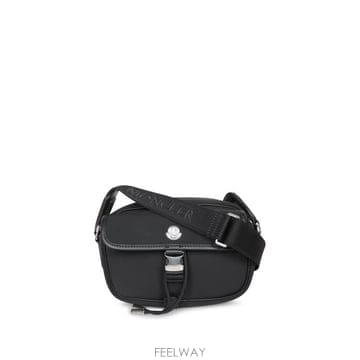 Moncler 25SS ��Ŭ���� ĵ���� �� Ʈ�� ũ�ν��ٵ� �� 5L00001 M3873 999 Black25SS ��Ŭ���� ĵ���� �� Ʈ�� ũ�ν��ٵ� �� 5L00001 M38