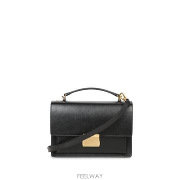 Golden Goose 25FW ��籸�� ũ�ν��� GWA00467 A000565 90100 Black25FW ��籸�� ũ�ν��� GWA00467 A000565 90100 Black