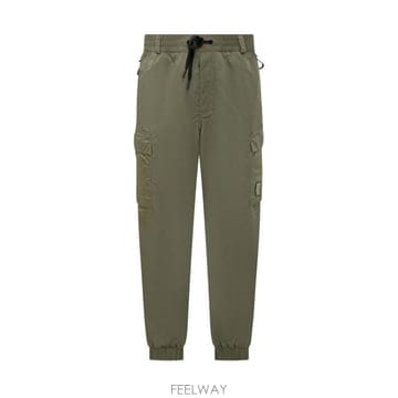 Moncler 25FW ��Ŭ���� ��Ʈ����Ʈ ���� K20972A000015988K 823 VERDE25FW ��Ŭ���� ��Ʈ����Ʈ ���� K20972A000015988K 823 VE