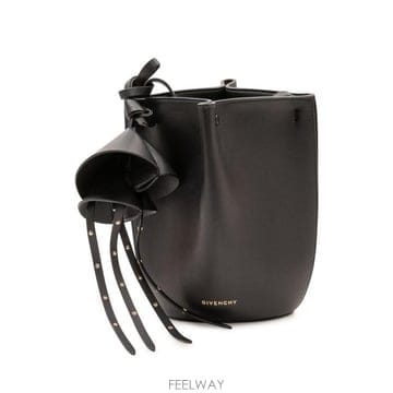 Givenchy 26SS ����� ����� BB60QTB2FJ 001 BLACK26SS ����� ����� BB60QTB2FJ 001 BLACK