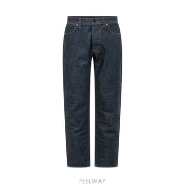 Stone Island 26SS ���� ���Ϸ��� ����Ʈ �� ���� TC ���ַ� ��Ʈ����Ʈ�� ���̺� ���� �� L1S14J100005S0026SS ���� ���Ϸ��� ����Ʈ �� ���� TC ���ַ� ��Ʈ����Ʈ