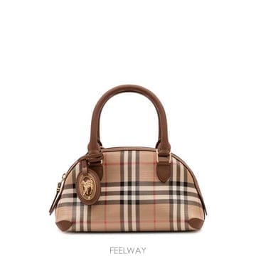Burberry 26FW ������ ��Ʈ�� 8129077 A7026 ARCHIVE BEIGE26FW ������ ��Ʈ�� 8129077 A7026 ARCHIVE BEIGE
