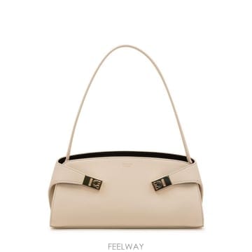 Ferragamo 26FW ����䷹ ��󰡸� ����� 21A712 798502 MASCARPONE NERO26FW ����䷹ ��󰡸� ����� 21A712 798502 MASCARPONE