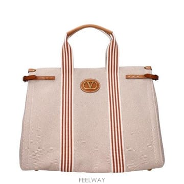 Valentino 25SS �߷�Ƽ�� ����ٴ� ��Ʈ�� B0D18NDZRFK25SS �߷�Ƽ�� ����ٴ� ��Ʈ�� B0D18NDZRFK
