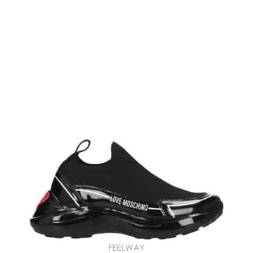 Moschino 26SS ��Ű�� ����Ŀ�� JA15186G1IY300A26SS ��Ű�� ����Ŀ�� JA15186G1IY300A