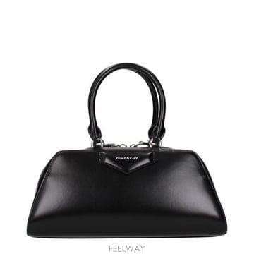 Givenchy 26SS ����� ��Ƽ���� �ڽ� ���� ���� �̽�Ʈ ����Ʈ �� BB5130B2B200126SS ����� ��Ƽ���� �ڽ� ���� ���� �̽�Ʈ ����Ʈ �� B