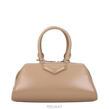 Givenchy 26SS ����� ��Ʈ�� BB5130B2EN28526SS ����� ��Ʈ�� BB5130B2EN285