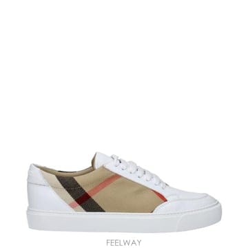 Burberry 26SS ������ �Ͽ콺 üũ ���� ����Ŀ�� 805671226SS ������ �Ͽ콺 üũ ���� ����Ŀ�� 8056712