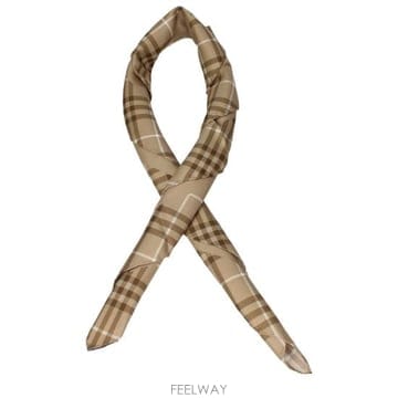 Burberry 26SS ������ ���÷� ��ī�� 812581526SS ������ ���÷� ��ī�� 8125815