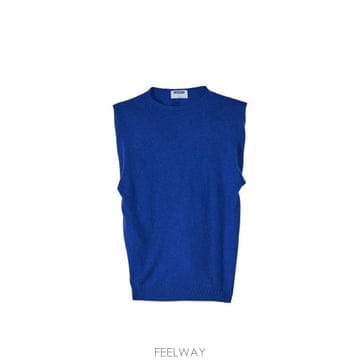 Moschino 26SS ��Ű�� �μҸ� Ƽ���� 0880 0505 0299 BLU26SS ��Ű�� �μҸ� Ƽ���� 0880 0505 0299 BLU