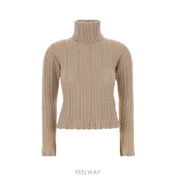 Moncler 26FW ��Ŭ���� ������ L20989F00005N0625 070 Beige o Tan26FW ��Ŭ���� ������ L20989F00005N0625 070 Beige o Tan