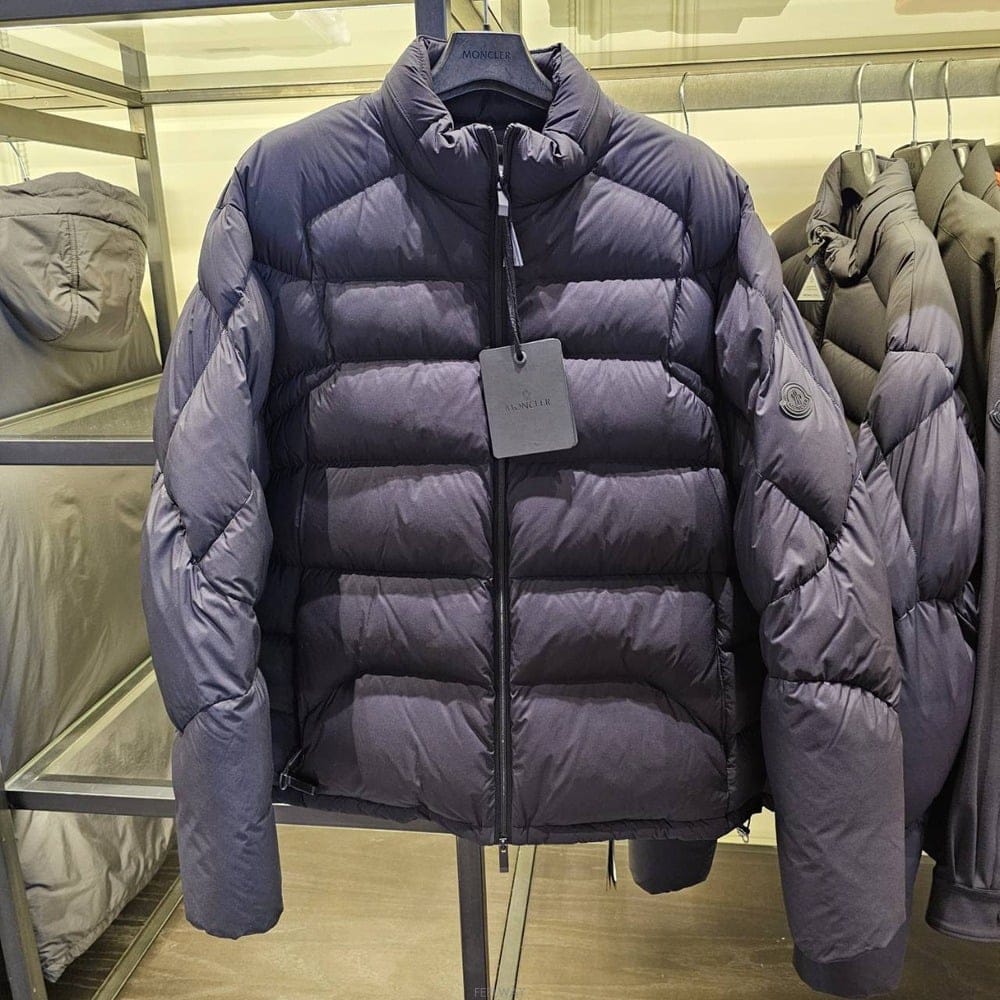 Moncler ��Ŭ���� ���� �ٸ��� ��Ʈ �ٿ� �е� ���� 1A00039 597YD 999��Ŭ���� ���� �ٸ��� ��Ʈ �ٿ� �е� ���� 1A00039 597YD
