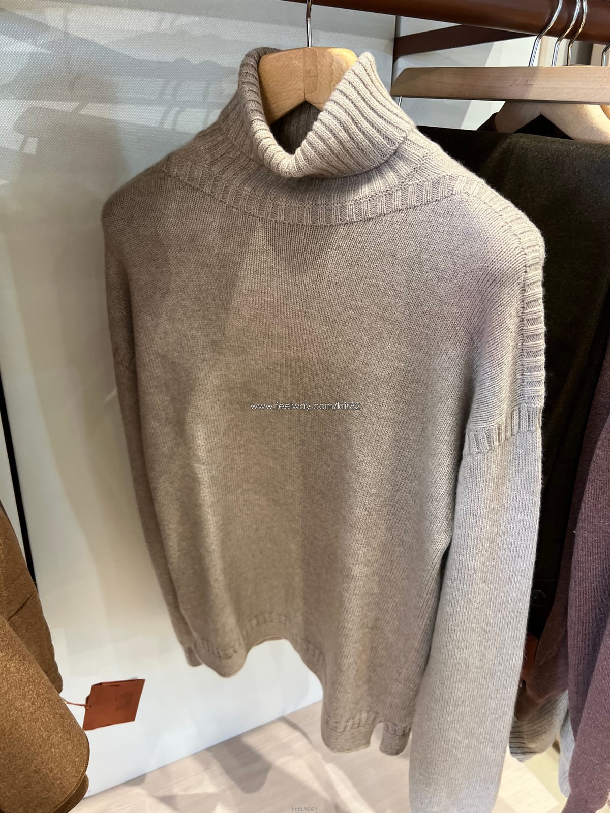 Loro Piana [AW25] LORO PIANA �η� �ǾƳ�[AW25] LORO PIANA �η� �ǾƳ�