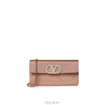 Valentino 26FW �߷�Ƽ�� Vlogo �ñ״�ó Moir ü�� �з� 9W2P0BB4YRE3HB TP58225810826FW �߷�Ƽ�� Vlogo �ñ״�ó Moir ü�� �з� 9W2P0BB4YR