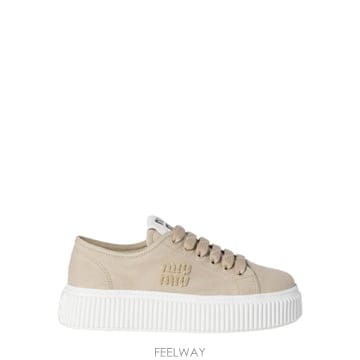 Miu Miu 26FW �̿�̿� �̿�̿� ���� �ΰ� ���� ����Ŀ�� 5E389E3ARSF0044 TP58225879626FW �̿�̿� �̿�̿� ���� �ΰ� ���� ����Ŀ�� 5E389E3