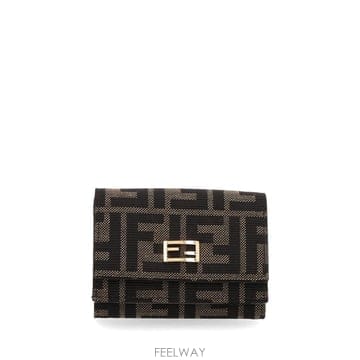 FENDI [A94]��� 8M0595B1JYF0VAT ���� ���� �̴Ϲ� FENDI FENDI Tube Mini Trif[A94]��� 8M0595B1JYF0VAT ���� ���� �̴Ϲ� FENDI FENDI