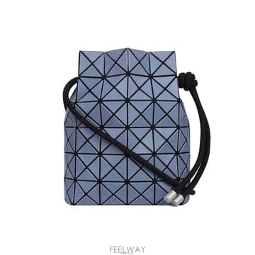 Issey Miyake �̼��̹̾��� �ٿ��ٿ� ���� ���� W�� ��Ʈ ��Ŷ�� BB66 AG591 72�̼��̹̾��� �ٿ��ٿ� ���� ���� W�� ��Ʈ ��Ŷ�� BB66 A