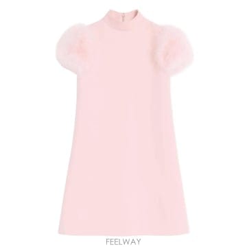Valentino ���Ϲ�� �߷�Ƽ�� ����ٴ� ũ������ ��Ʒ�� ��� ������ �̴� �巹�����Ϲ�� �߷�Ƽ�� ����ٴ� ũ������ ��Ʒ�� ��� ������