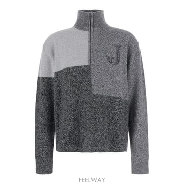 Jacquemus 26FW ��ũ���� ���� Ƽ���� SWM00630AK00282 Grey26FW ��ũ���� ���� Ƽ���� SWM00630AK00282 Grey