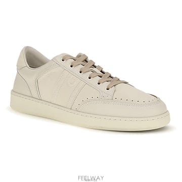 Ferragamo ��󰡸� ��ġ�� �ΰ� ���� ����Ŀ����󰡸� ��ġ�� �ΰ� ���� ����Ŀ��