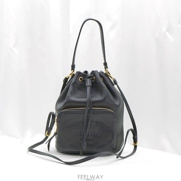PRADA �߰���ǰ�Ǵ��� / Prada(�����) 1BH038 ���� �׷��̽� ī����Ų �࿧ ��Ŷ�� 2WAY�߰���ǰ�Ǵ��� / Prada(�����) 1BH038 ���� �׷��̽� ī