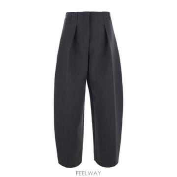 Jacquemus 26FW ��ũ���� ��Ʈ����Ʈ ���� PAW00079AW00695970 Grey26FW ��ũ���� ��Ʈ����Ʈ ���� PAW00079AW00695970 Grey
