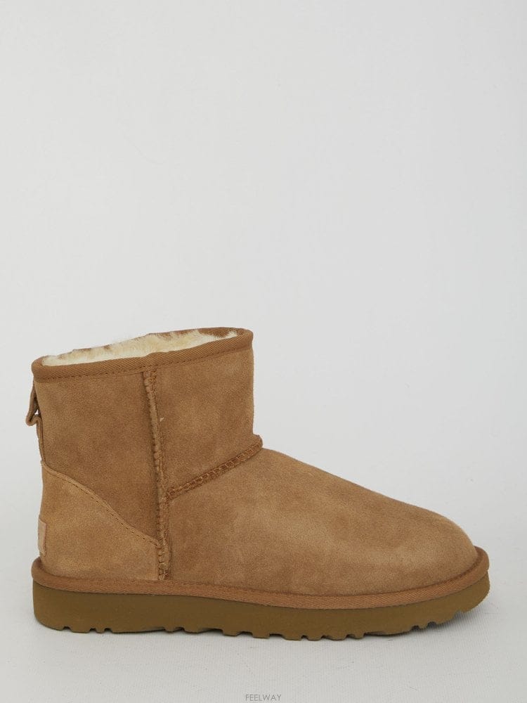 UGG 26 F/W ��� WOMENS Ŭ���� �̴� II ���� 1016222C B002250164526 F/W ��� WOMENS Ŭ���� �̴� II ���� 1016222C B00225