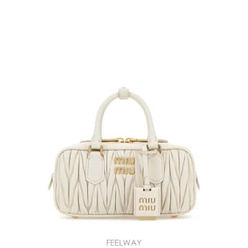 Miu Miu 26FW �̿�̿� �Ƹ�ī�� �ΰ� ��Ʈ�� 5BB142VOONAN88 F0009 White26FW �̿�̿� �Ƹ�ī�� �ΰ� ��Ʈ�� 5BB142VOONAN88 F000