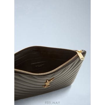 Saint Laurent 24 F/W ���ζ� ���׷� MATELASSE �Ŀ�ġ 379039 C B011081566424 F/W ���ζ� ���׷� MATELASSE �Ŀ�ġ 379039 C B0110